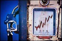 Средние потребительские цены на бензин в Москве в январе 2003г. выросли по сравнению с предыдущим месяцем на 3,2%