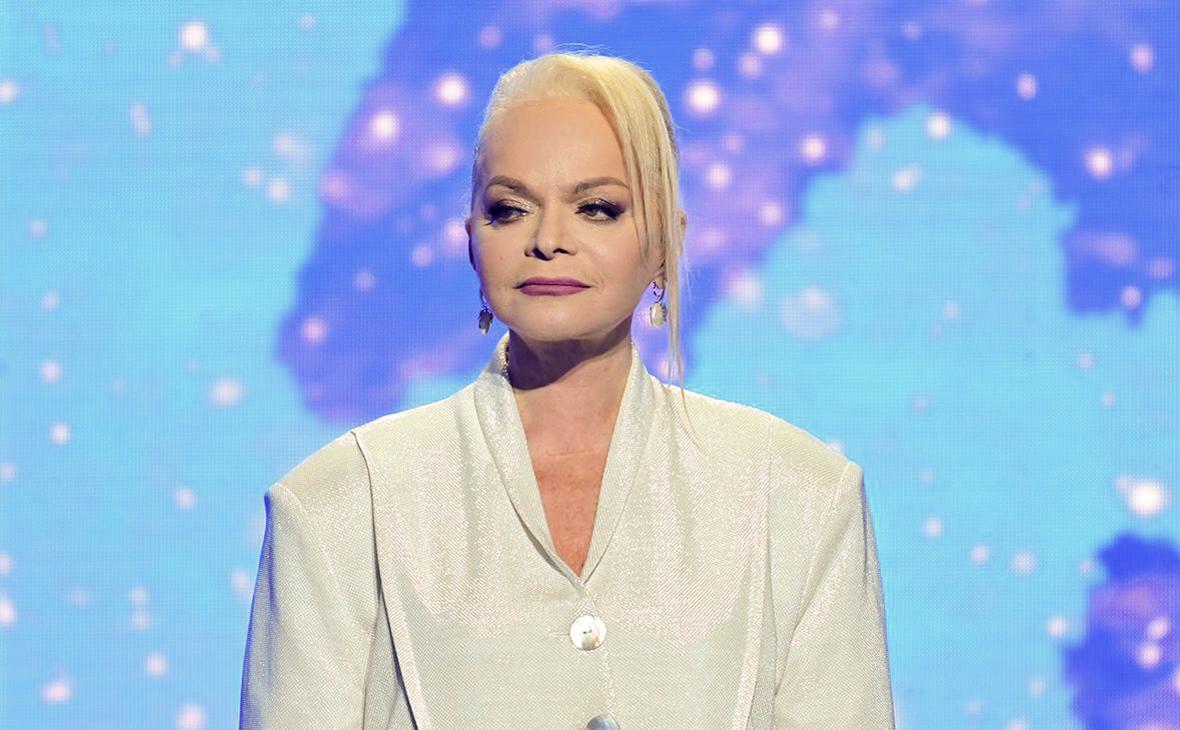 Лариса Долина