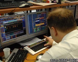 Российские биржи завершили рабочий день небольшим ростом