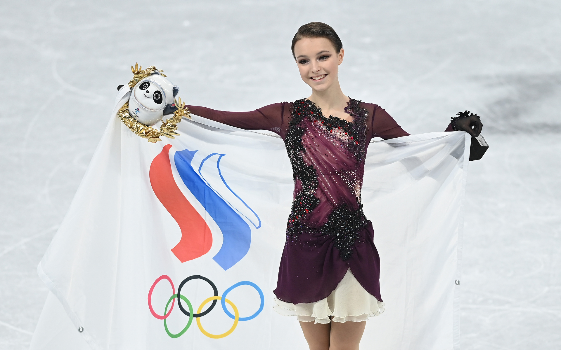 Олимпийская чемпионка Пекина в женском одиночном катании Анна Щербакова    &nbsp;