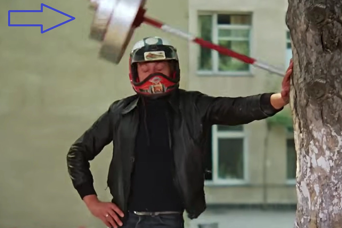 Кадр из фильма «Приключения Электроника», режиссер Константин Бромберг, 1979 год