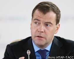 Д.Медведев поручил вести антикоррупционное сопровождение крупных проектов