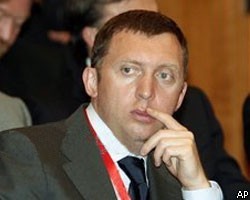 О.Дерипаска просит правительство отдать ему "РусГидро"