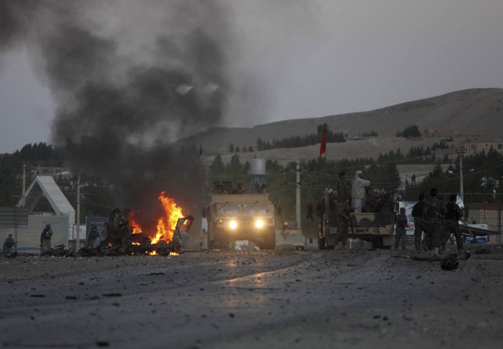 Теракт у консульства США в Афганистане: восемь погибших