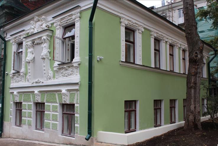 Московские памятники архитектуры переделают под рестораны и отели