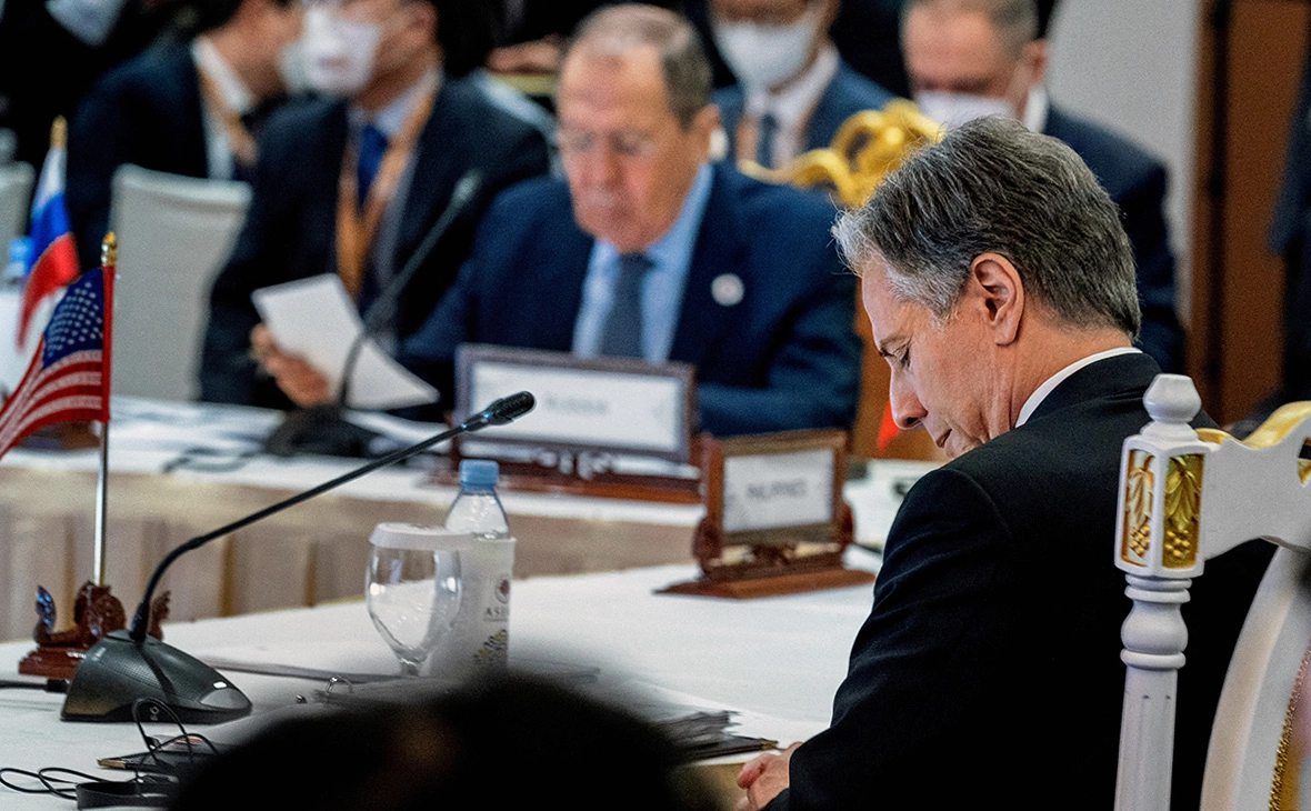 Andrew Harnik / Reuters