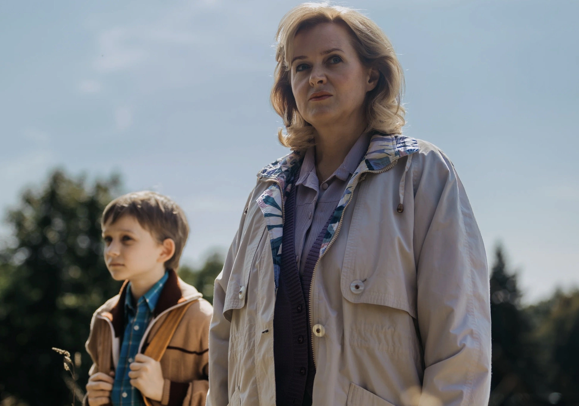 Андрей Петелько (Ваня) и Анна Михалкова (Надежда Келлер) на съемках сериала «Полураспад»