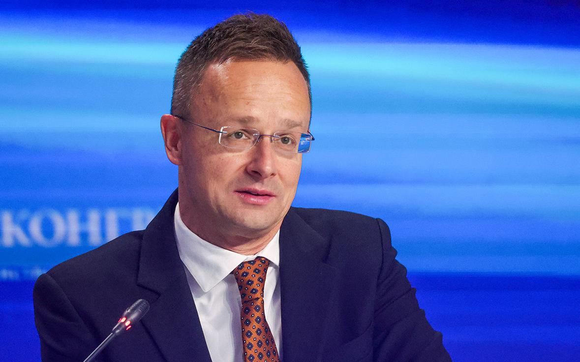 Венгрия заявила, что ЕС работает над недопустимыми для нее санкциями