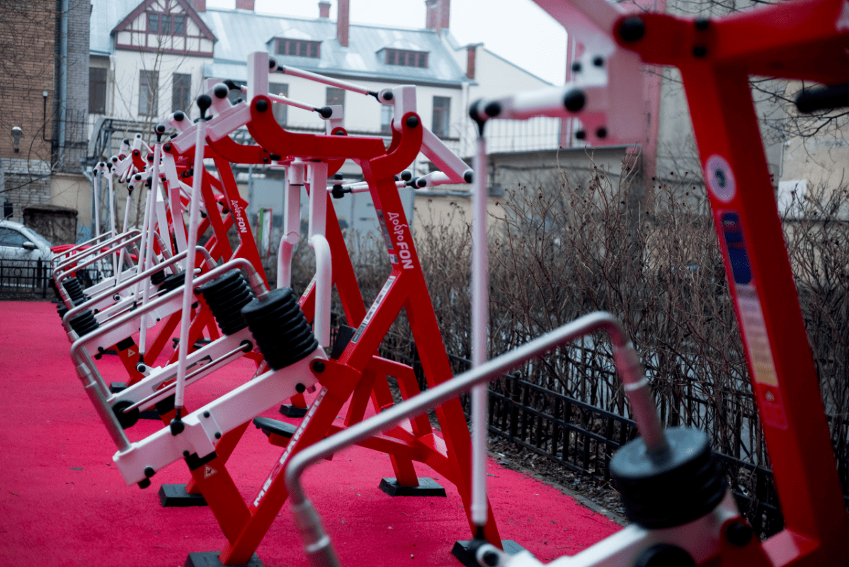 В Санкт-Петербурге открыли инклюзивную площадку для занятий спортом