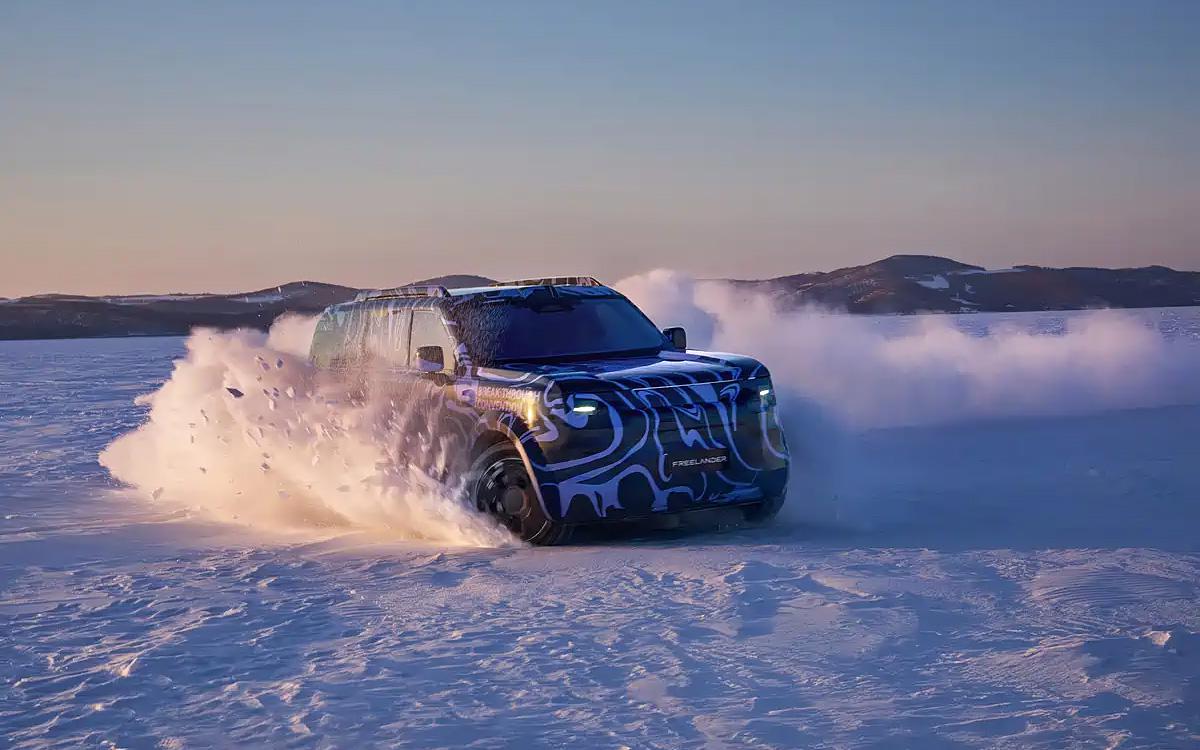 Новый Freelander прошел первые тесты. Он выглядит как концепт
