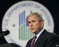 Дж.Буш извинился за мировой финансовый кризис