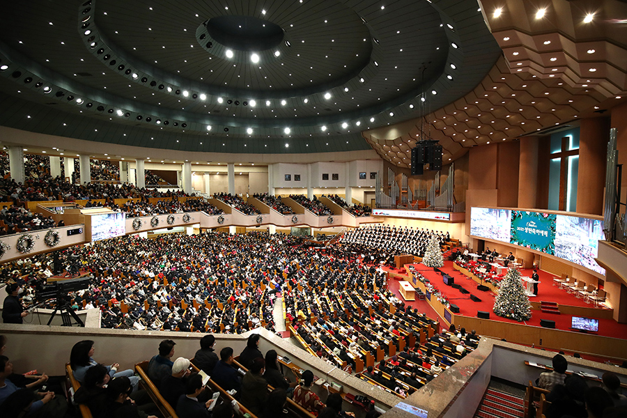 Церковь Полного Евангелия Ёыйдо в Сеуле, Южная Корея