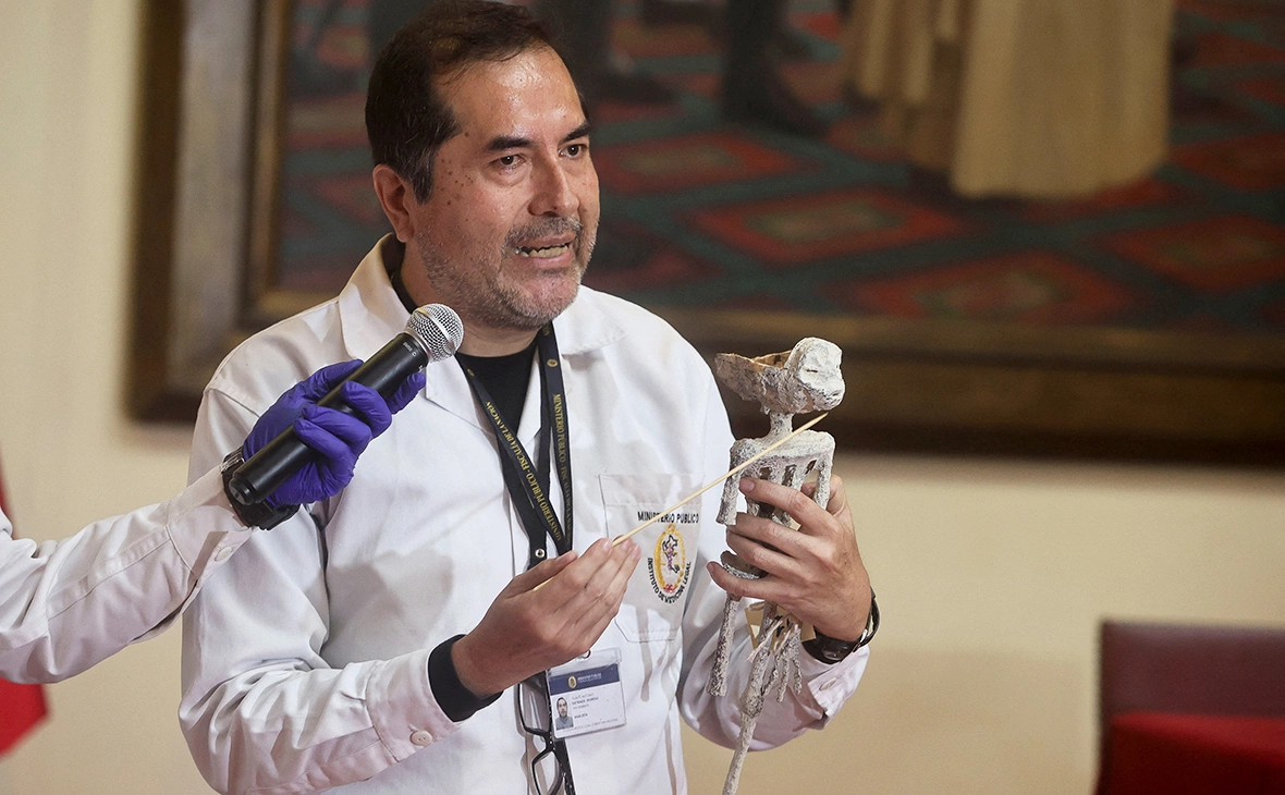 Sebastian Castaneda / Reuters