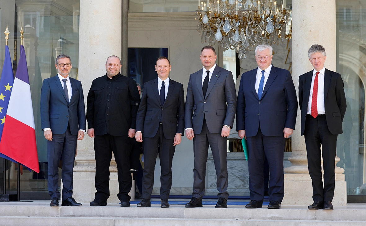 Ludovic Marin / Reuters