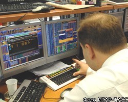 Дневной Forex: рост ВВП не решит проблемы евро