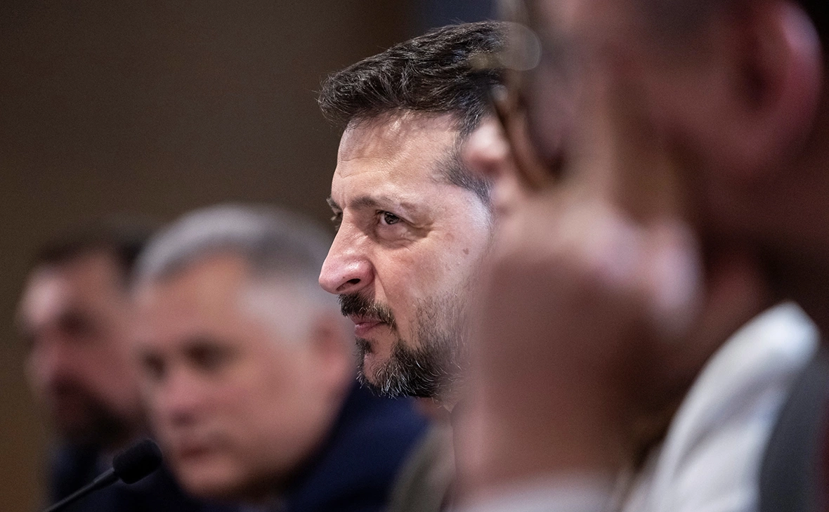 Alessandro Della Valle / Reuters