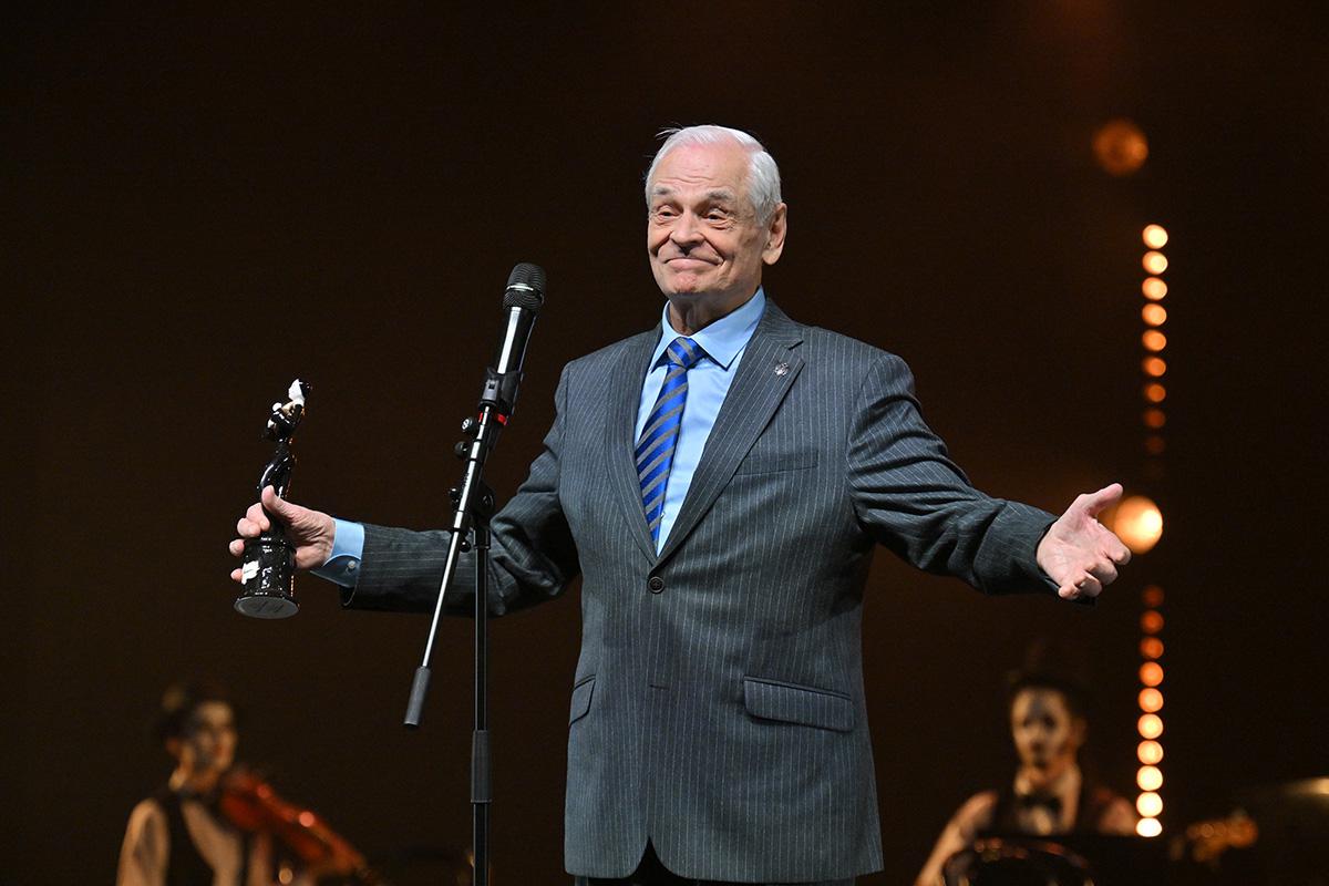 Артист оперетты Герард Васильев, получивший награду в номинации «Легенда сцены»