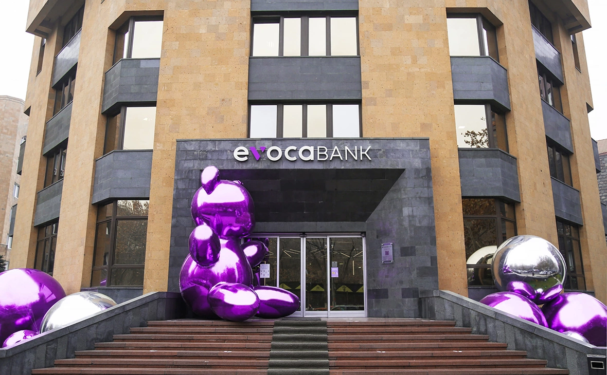 evocabank / Facebook (входит в корпорацию Meta, признана экстремистской и запрещена в России)