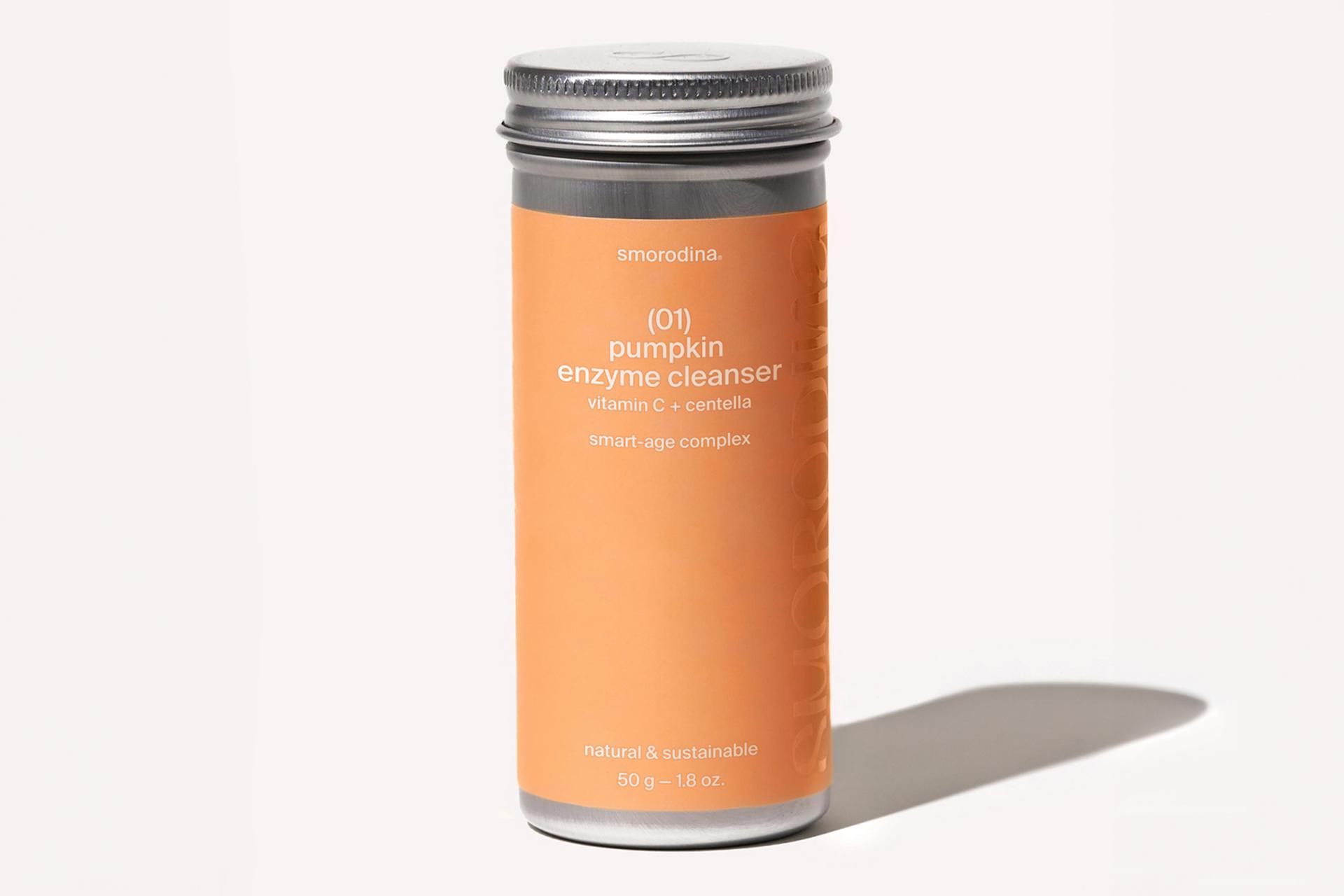 Тыквенная энзимная пудра с витамином С и экстрактом центеллы, SmoRodina, 1390 руб. (smorodinacosmetics.ru)