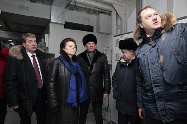 Губернатор Югры Наталья Комарова принимала участие в общественной приемке понижающей трансформаторной подстанции М1