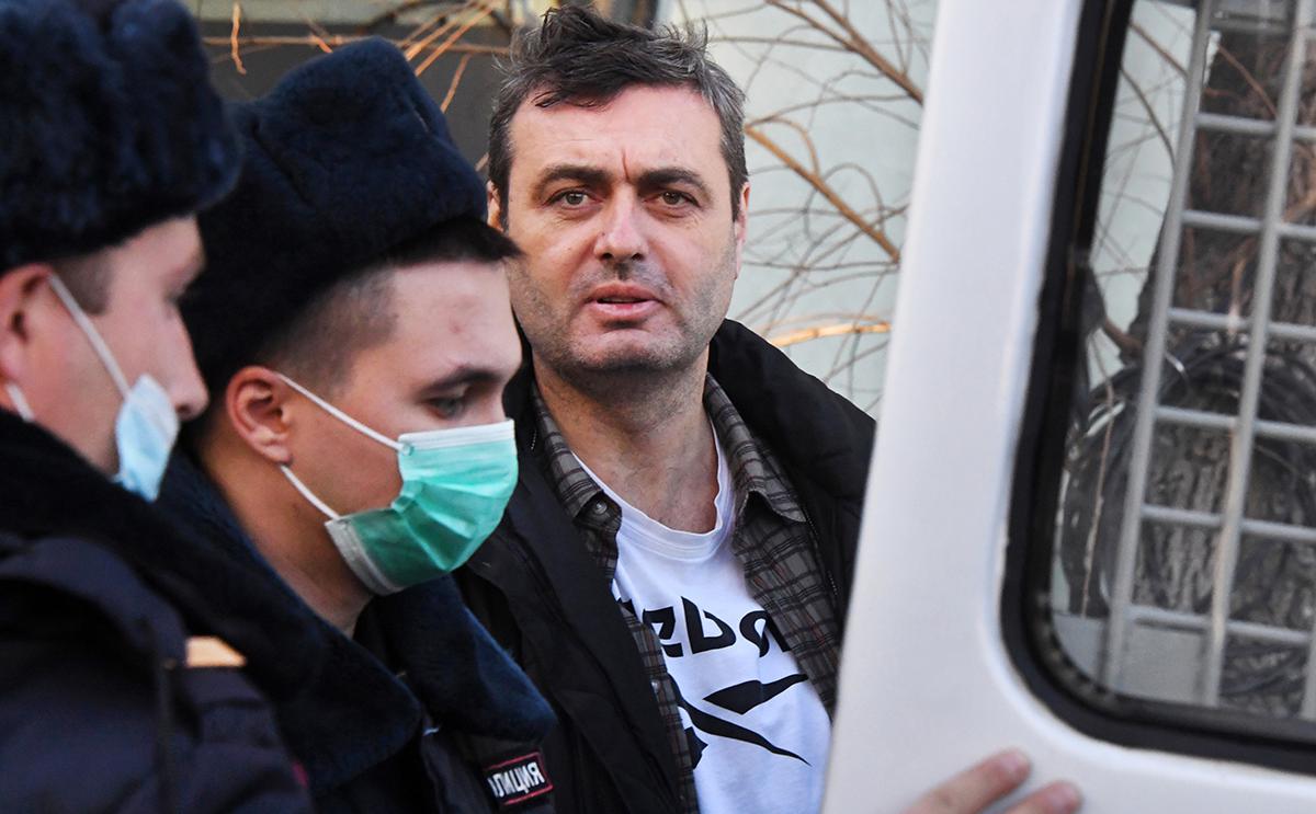 Суд приговорил главу владивостокских коммунистов к 13 годам тюрьмы"/>













