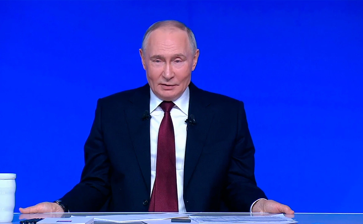 Трансляция прямой линии президента России Владимира Путина