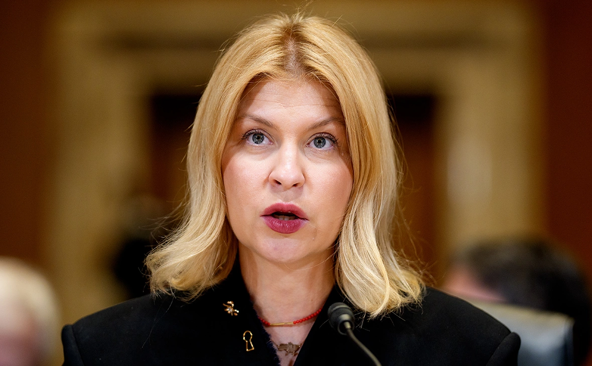 Andrew Harnik / Getty Images