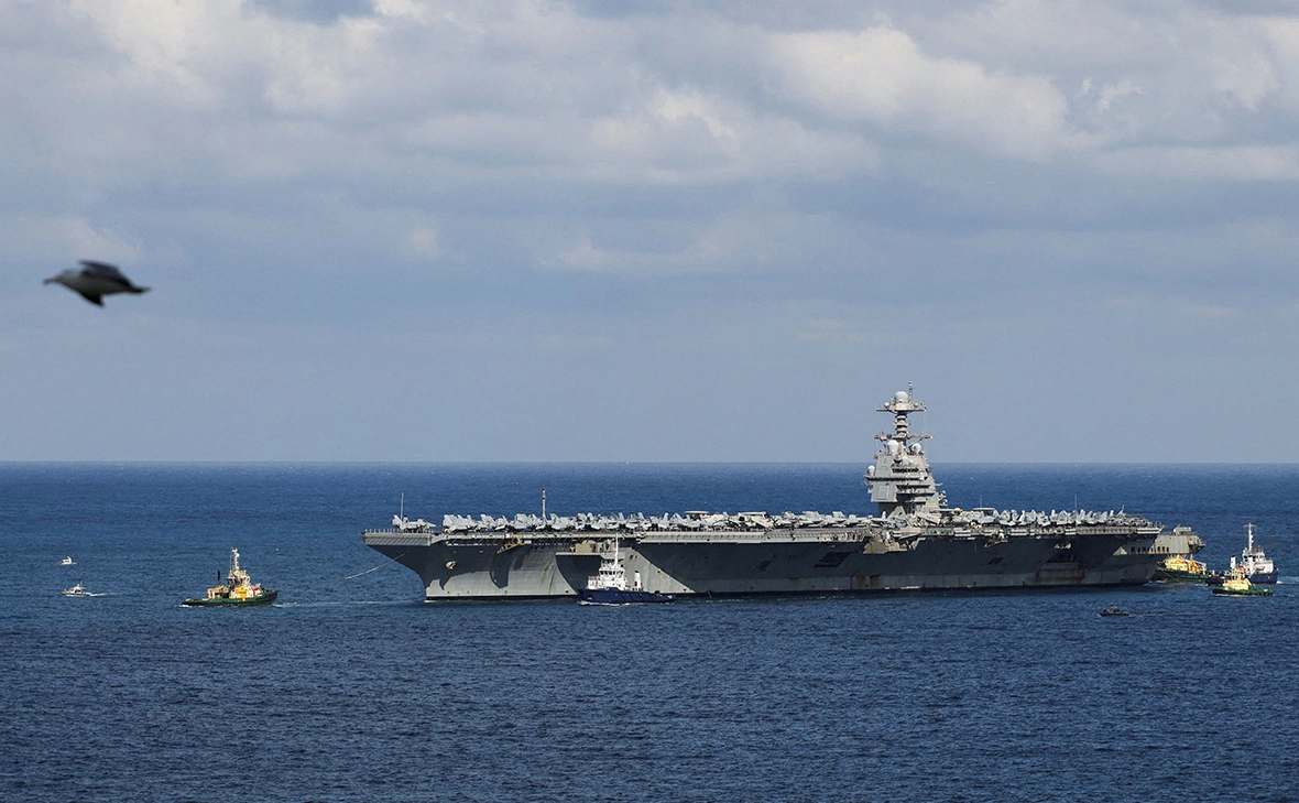 Stelios Misinas / Reuters