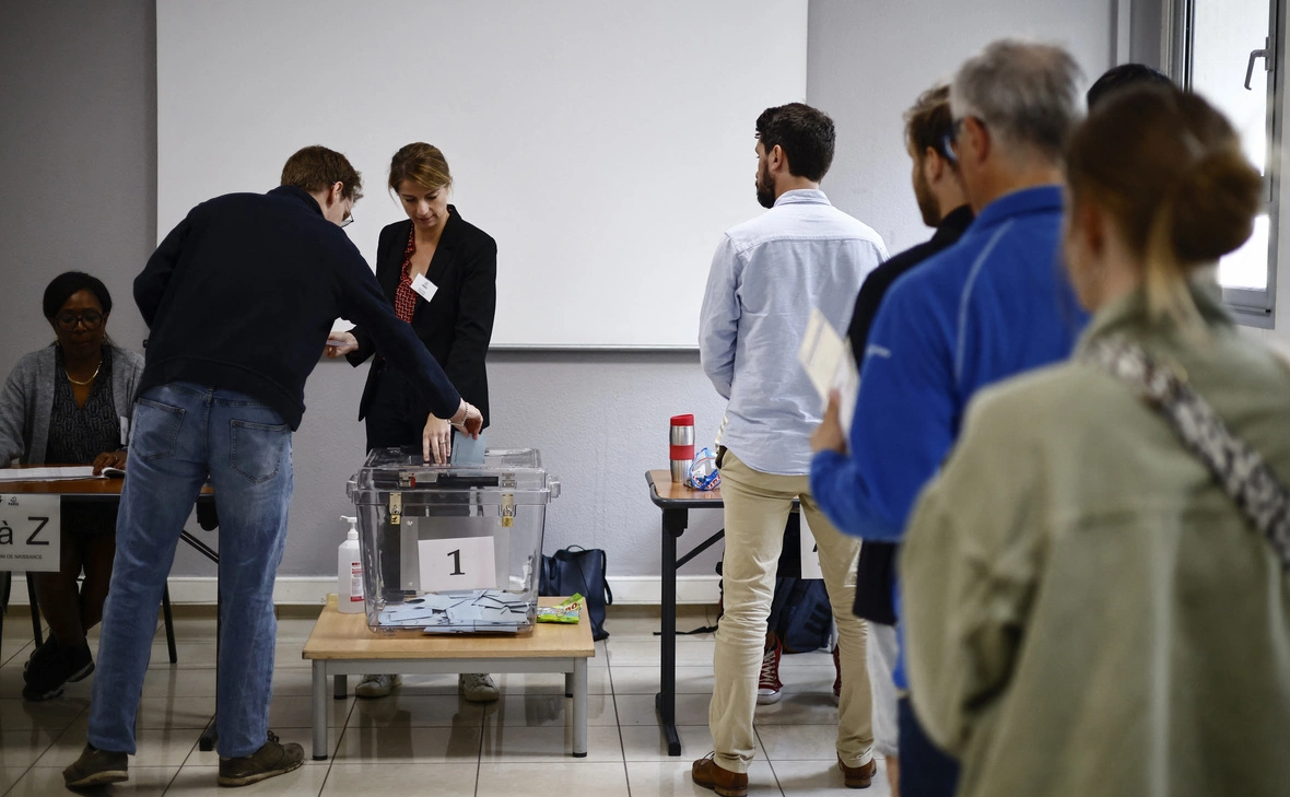 Yara Nardi / Reuters