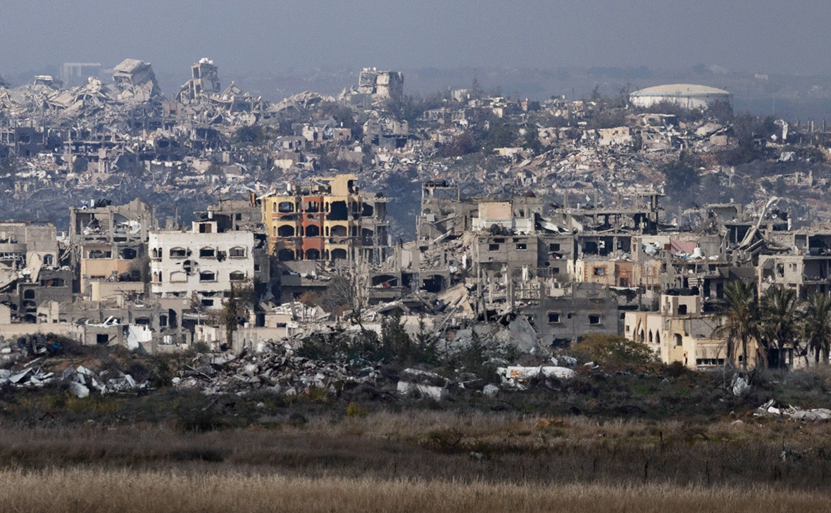 Amir Levy / Getty Images