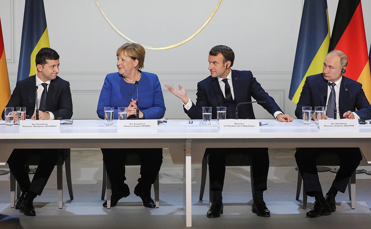 Ludovic Marin / Reuters