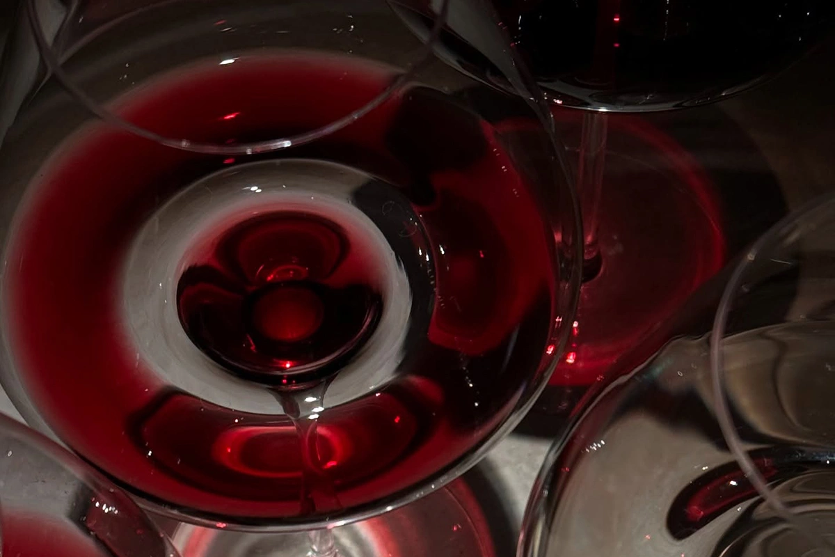 В классическом разделе есть имена уважаемые и статусные