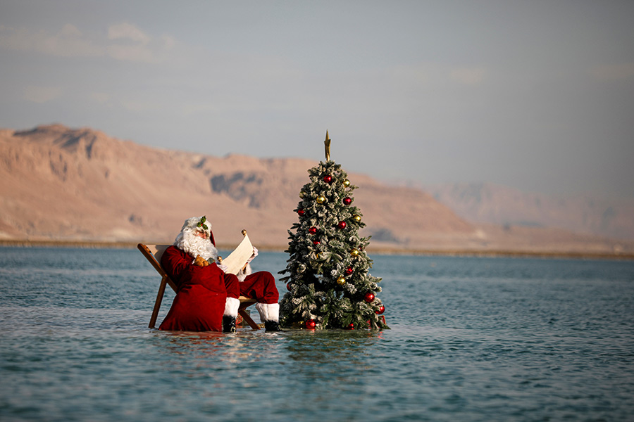 Рождественская фотосессия на Мертвом море на курорте Эйн-Бокек, Израиль