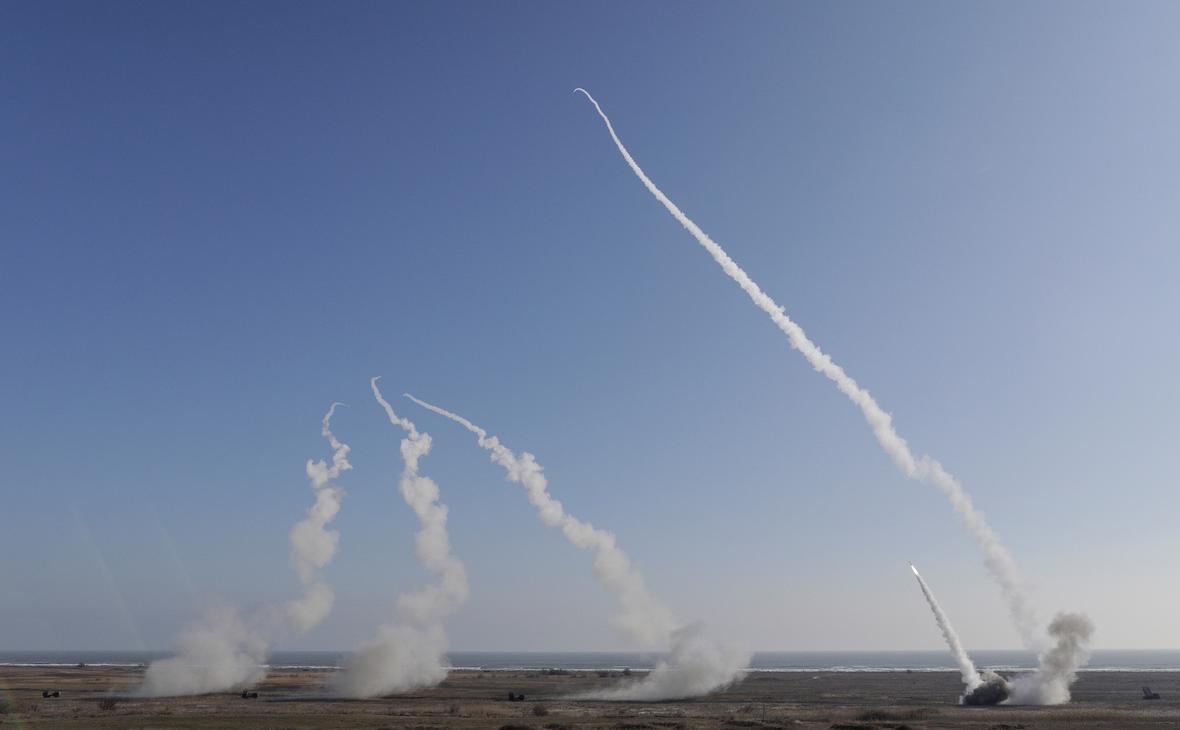 Politico узнало об отказе США поставить Киеву дальнобойные ракеты ATACMS"/>













