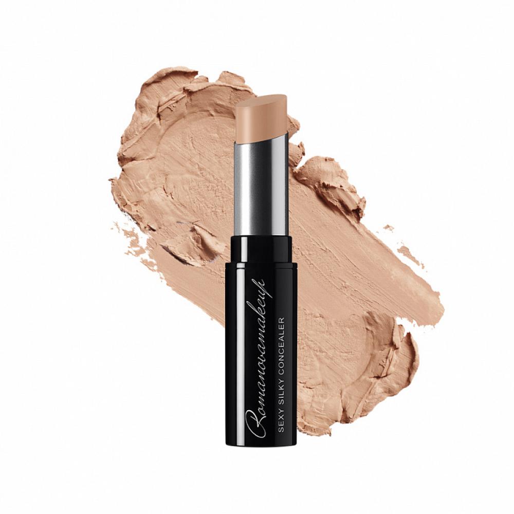 Консилер Sexy Silky Concealer, оттенок medium,&nbsp;Romanovamakeup, 3070 руб. (romanovamakeup.com)