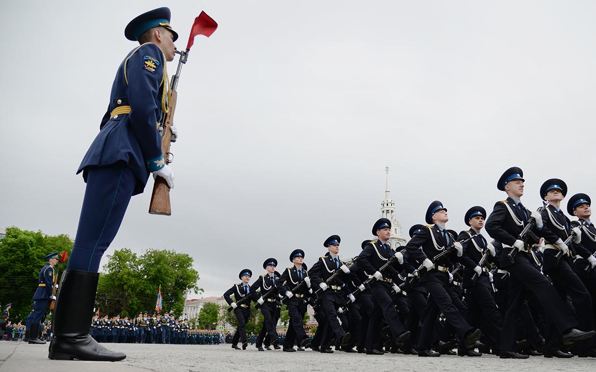 Часть регионов России отменит парад Победы