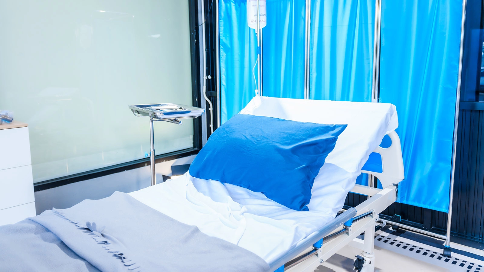 В Новокузнецке спасли 100-летнюю пациентку с переломом бедра