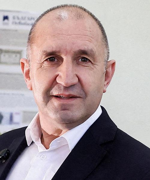Румен Радев