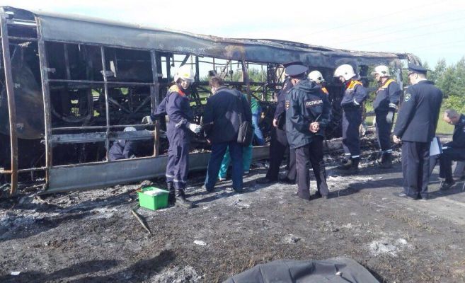 Следствие отпустило водителей разбившего под Заинском автобуса
