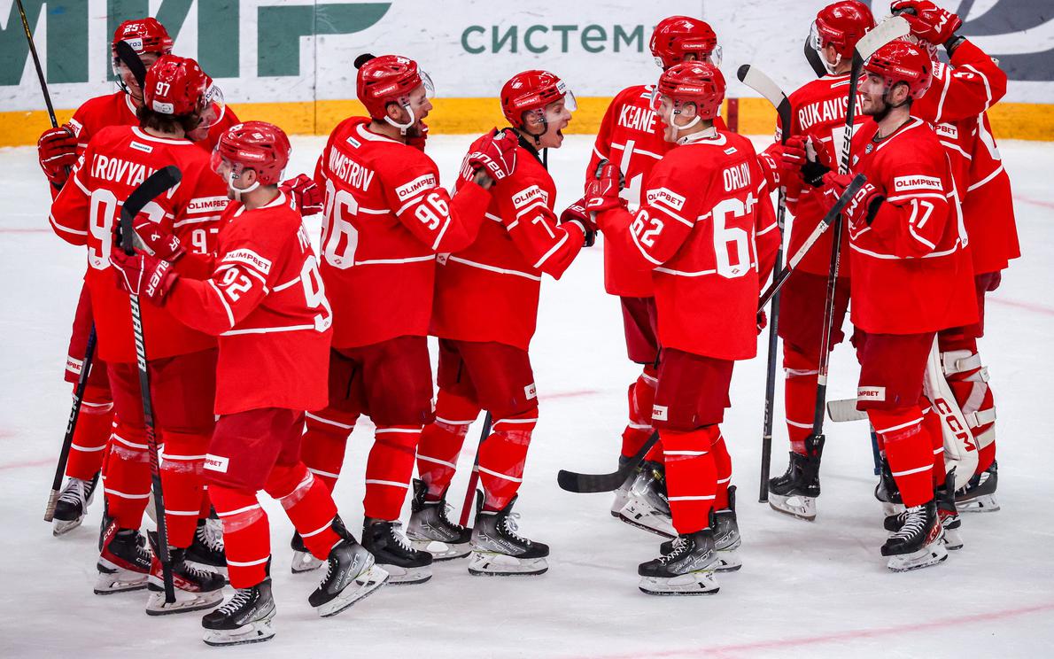«Спартак» проиграл «Ладе» в матче лидеров КХЛ