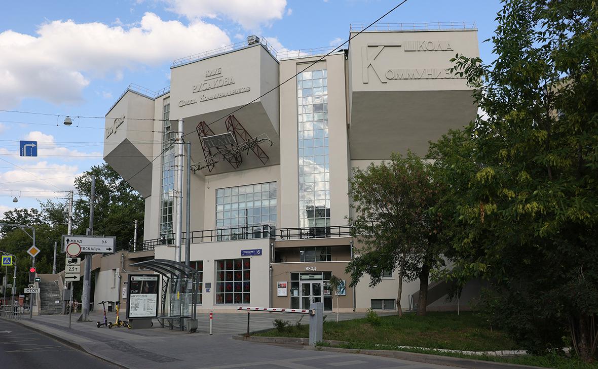 Вид на здание Театра Романа Виктюка