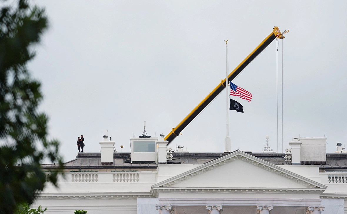 Aaron Schwartz / Reuters