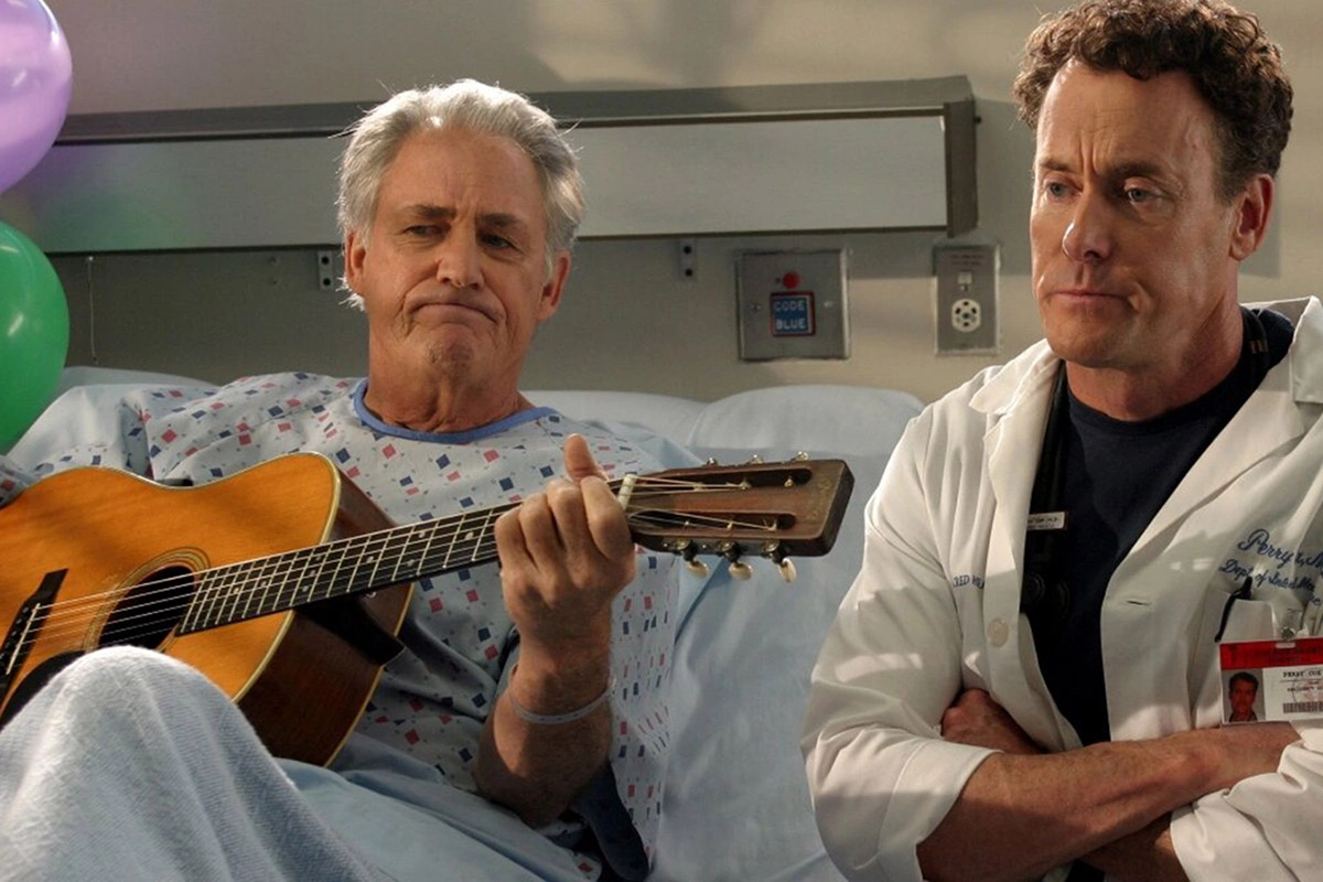 Кадр из сериала «Клиника»