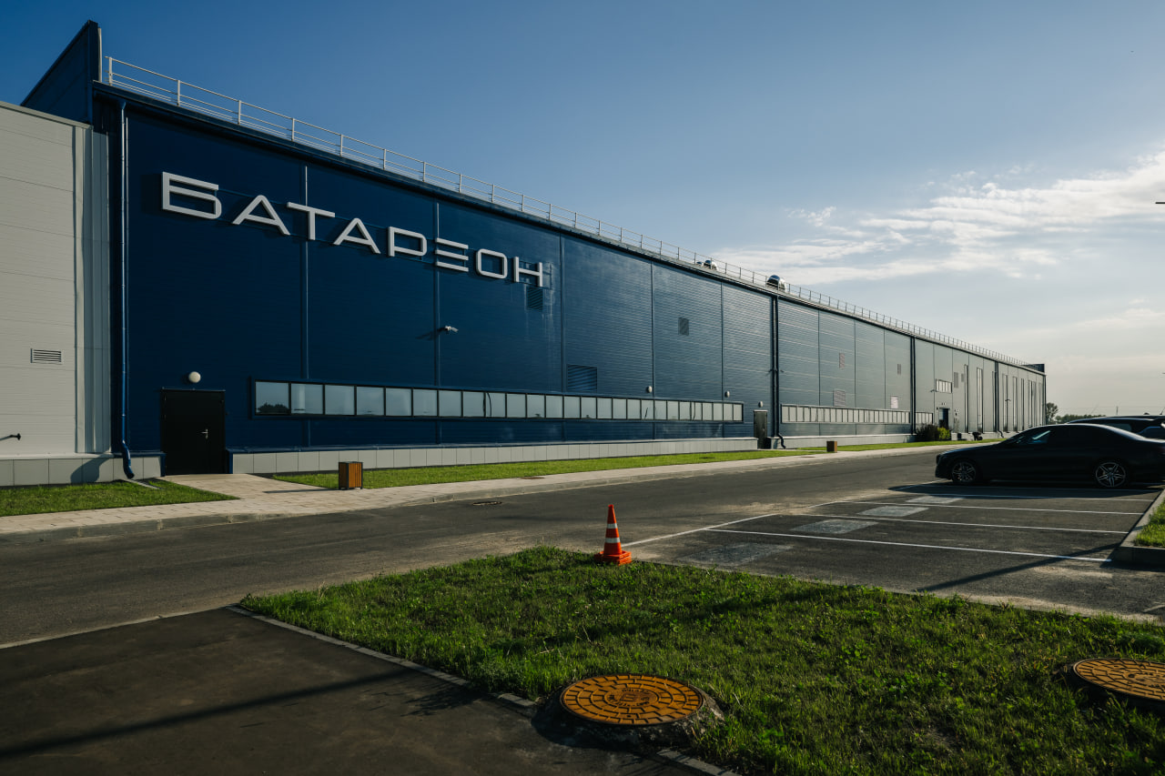 В октябре в индустриальном парке &laquo;Лаишево&raquo; открыли&nbsp;завод&nbsp;по производству литий-ионных аккумуляторов и батарей.&nbsp;Фото: ОЭЗ &laquo;Иннополис&raquo;