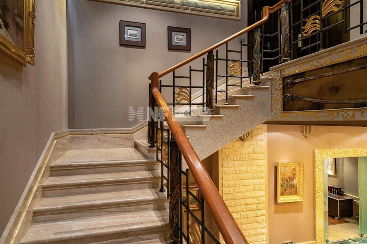 Как выглядят самые дорогие продающиеся в мегаполисах России дома