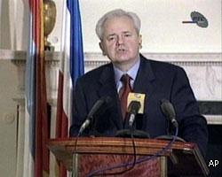 Милошевича выдадут трибуналу по закону