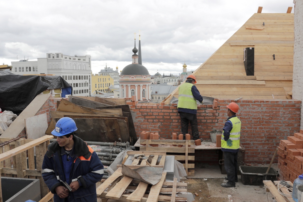 Вид на центр Москвы с крыши Политехнического музея