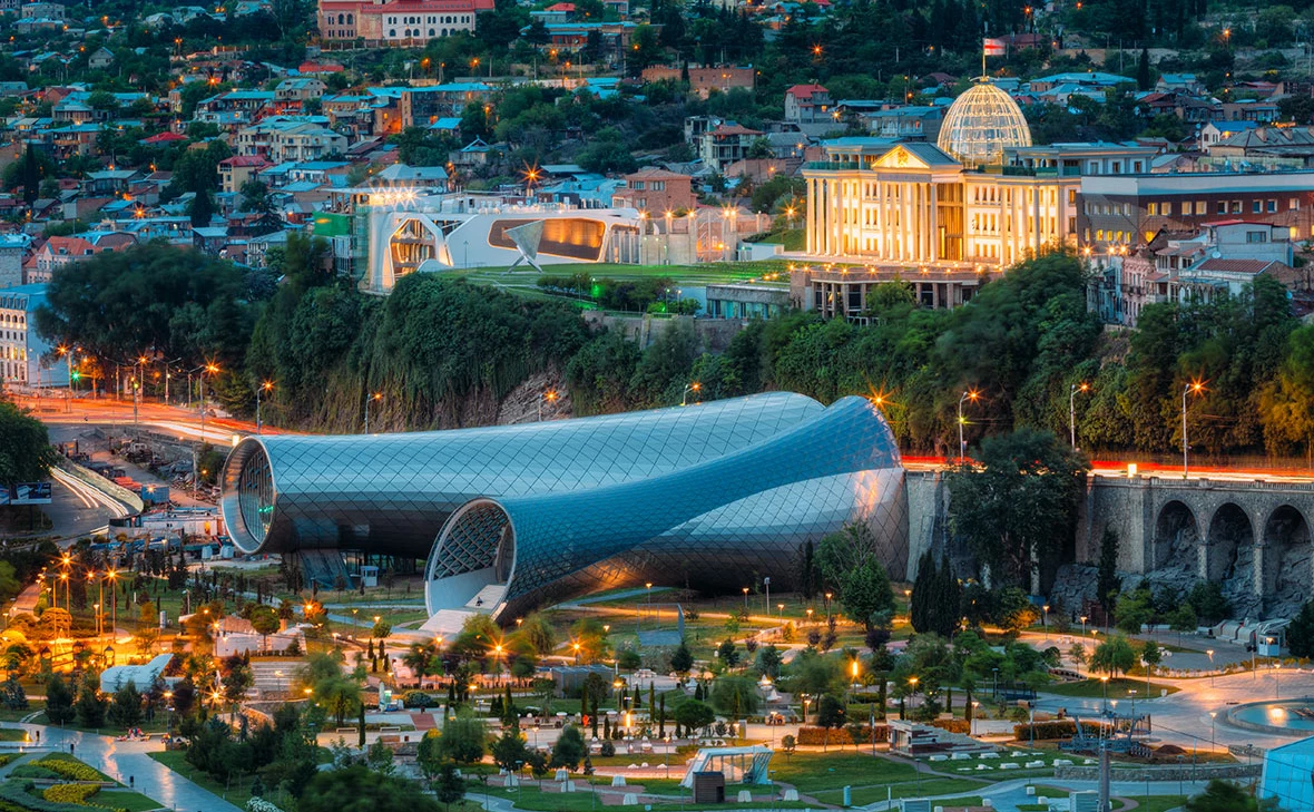 Grisha Bruev / Shutterstock