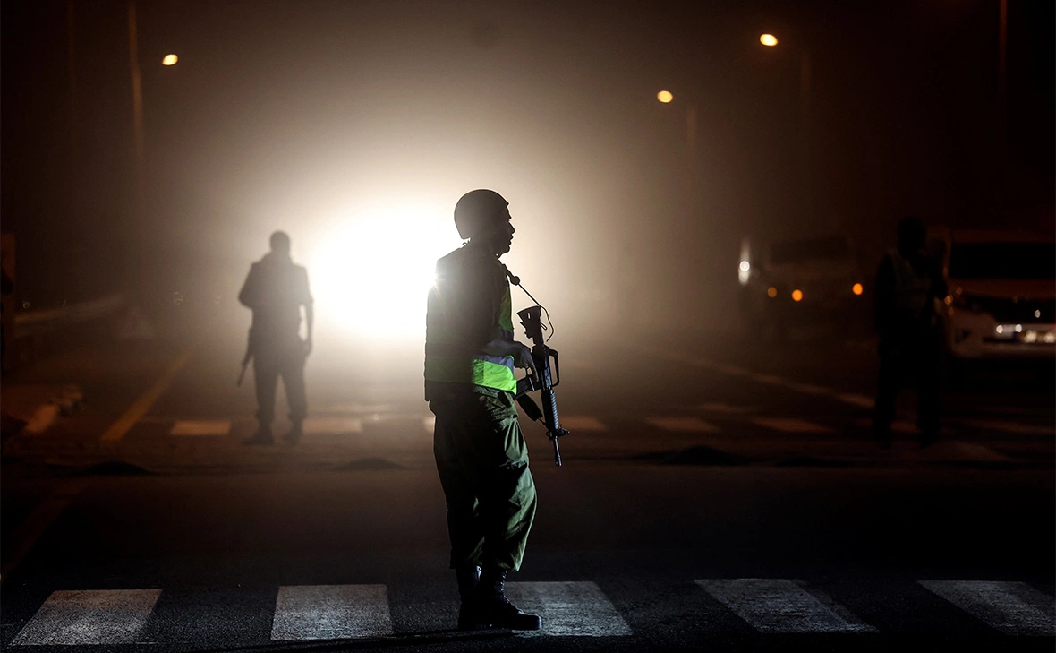 Ronen Zvulun / Reuters