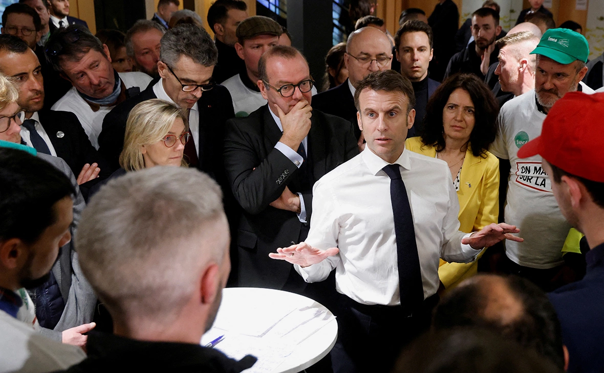 Ludovic Marin / Reuters